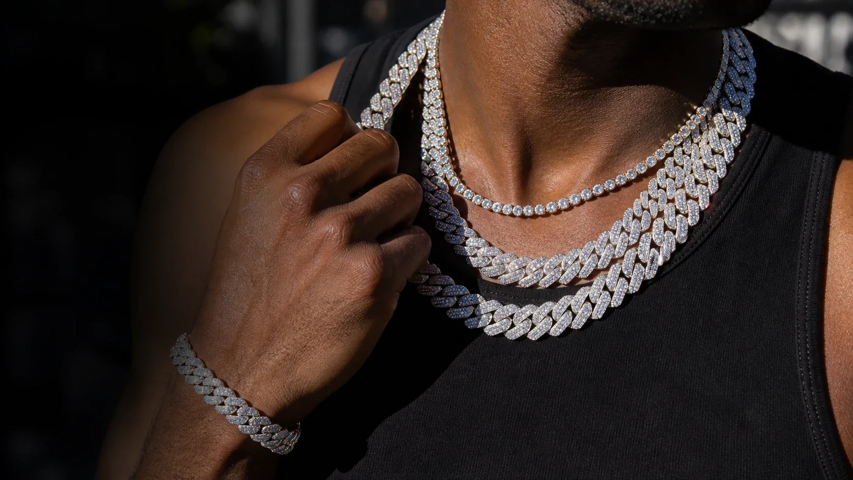 Miles Jewellery logo - Hip hop jewelry and iced out chains brand
